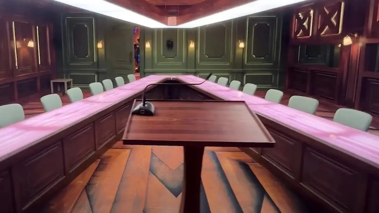  असेंबली रूम : 'बिग बॉस'च्या घरात यंदाच्या वर्षी नवीन असेंबली रूम तयार करण्यात आला आहे. यंदाच्या सीजनची थीम 'घरवालों की सरकार' अशी आहे. त्यामुळे या रुममध्ये कोण-कोणत्या विषयांवर चर्चा होणार पाहणं महत्त्वाचं ठरणार आहे... 