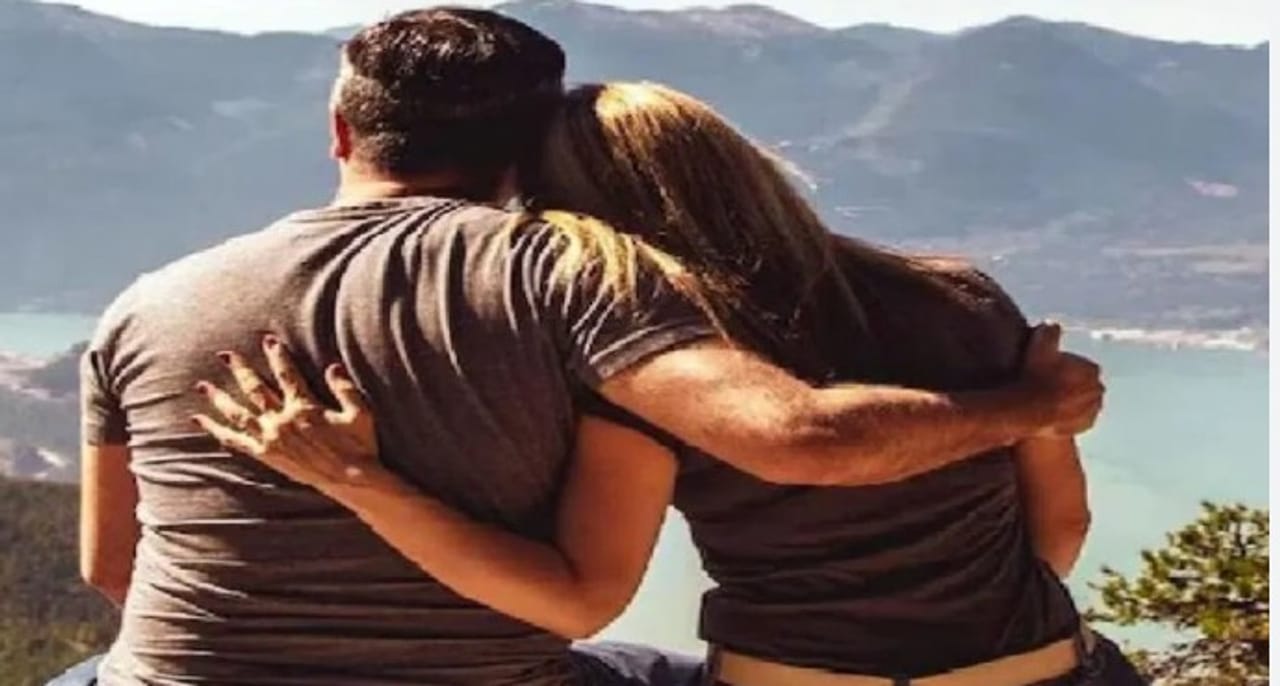 जोडीदारापुढे कधीच करू नका या 3 गोष्टींचा उल्लेख, अन्यथा होऊ शकतो घटस्फोट!