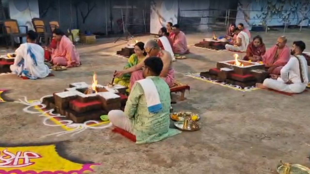 या सोहळ्यासाठी देशभरातील विविध क्षेत्रांतील मान्यवरांना मानकरी म्हणून आमंत्रित करण्यात आले आहे. या ऐतिहासिक सोहळ्यात देशभरातून लाखो भाविक उपस्थित राहण्याची शक्यता वर्तवण्यात आली आहे. मंगळग्रह सेवा संस्थेचे विश्वस्त दिगंबर महाले यांनी भाविकांना या श्री महामंगल सुवर्णयोगाचा जास्तीत जास्त लाभ घेण्याचे आवाहन केले आहे.