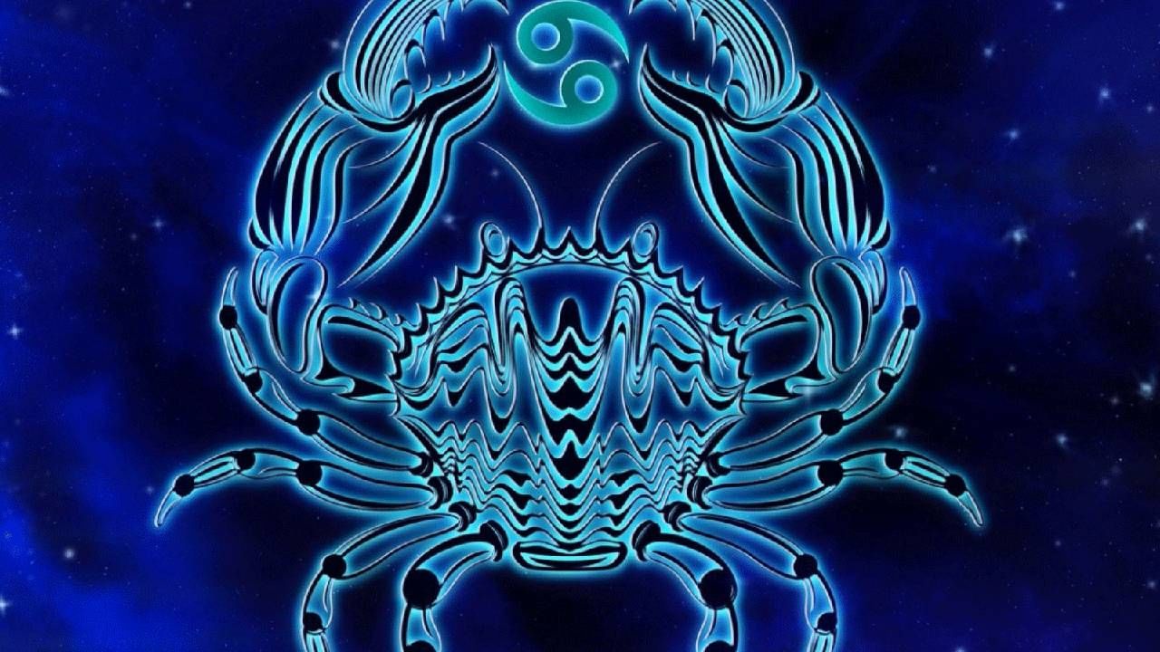 कर्क राशीवाल्यांवर काही दिवस चंद्रदेवाची कृपा राहील. बेरोजगार व्यक्तींचे परिश्रम फळाला येतील आणि त्यांना नवीन नोकरी मिळेल. अविवाहित लोकांना मित्रांसोबत वेळ घालवल्याने आनंद मिळेल. कुटुंबाला एकत्र आणण्यासाठी कुटुंबप्रमुखाने केलेले प्रयत्न यशस्वी होतील. ज्यांचा स्वतःचा व्यवसाय आहे किंवा जे बर्याच काळापासून नोकरी करत आहेत, त्यांच्या आर्थिक स्थितीत सुधारणा होण्याची शक्यता आहे.