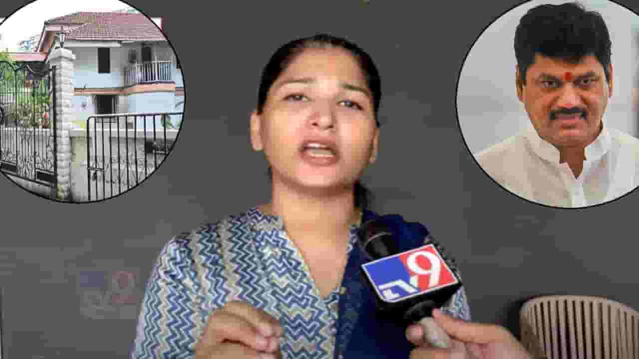 Karuna Sharma : मुंडेंना शासकीय बंगला सोडवेना... करूणा शर्मा म्हणाल्या, जिथं 8 वर्ष राहिलात तिथं माझ्या फ्लॅटवर यावं अन् दुसऱ्या बायकोला...