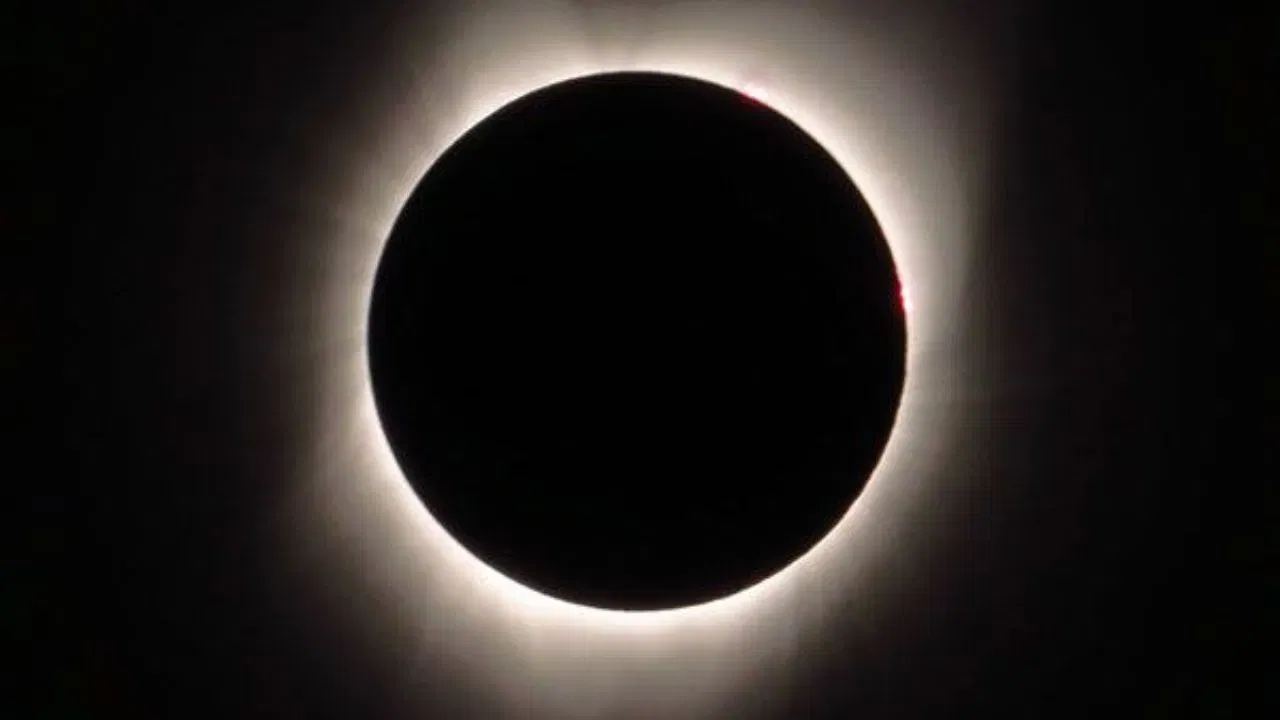 ( डिस्क्लेमर : ही माहिती उपलब्ध स्रोतावरून देण्यात आलेली आहे. या तथ्यांबद्दल आम्ही कुठलाही दावा करत नाही तसेच अंधश्रद्धेला दुजोरा देत नाही )