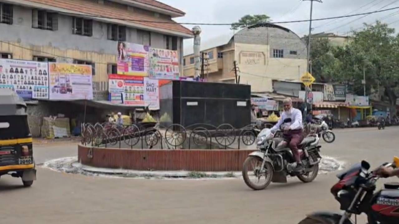 तब्बल 17 वर्षांनी या खटल्याचा निकाल लागला. न्यायालयाच्या या निकालानंतर मालेगावकरांनी आपली शांततेची परंपरा व जातीय सलोखा अबाधित ठेवत दैनंदिन जीवनाला सुरुवात केली.