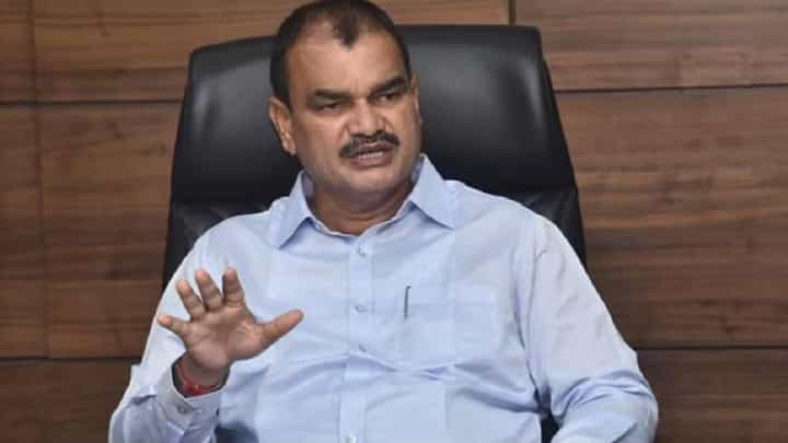 Dattatray Bharne : मी खूप समंजस माणूस, चुकणारा नाही; कोकाटेंना शिक्षा मिळताच नव्या कृषीमंत्र्यांच्या विधानाची चर्चा; नेमकं काय म्हणाले? Dattatray Bharne : मी खूप समंजस माणूस, चुकणारा नाही; कोकाटेंना शिक्षा मिळताच नव्या कृषीमंत्र्यांच्या विधानाची चर्चा; नेमकं काय म्हणाले?