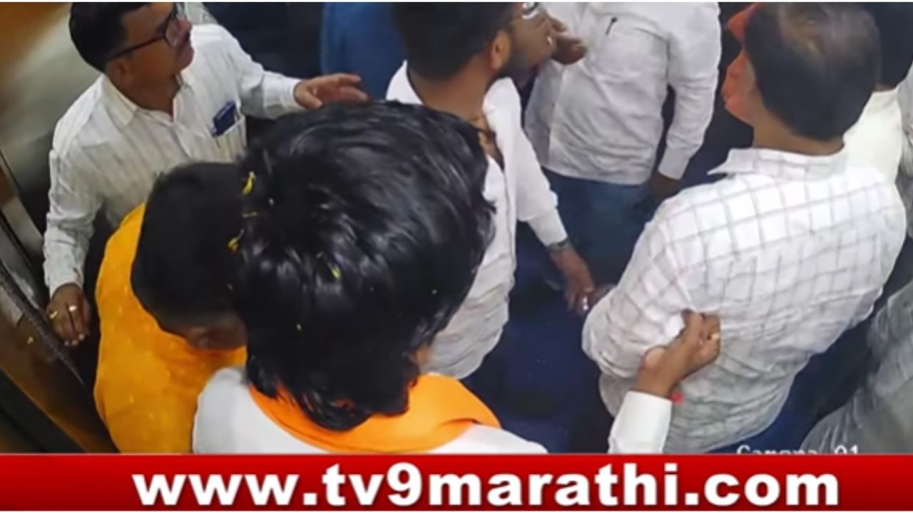 बीडमध्ये मनोज जरांगेंचा अपघात; नेमकं काय घडलं? पाहा VIDEO