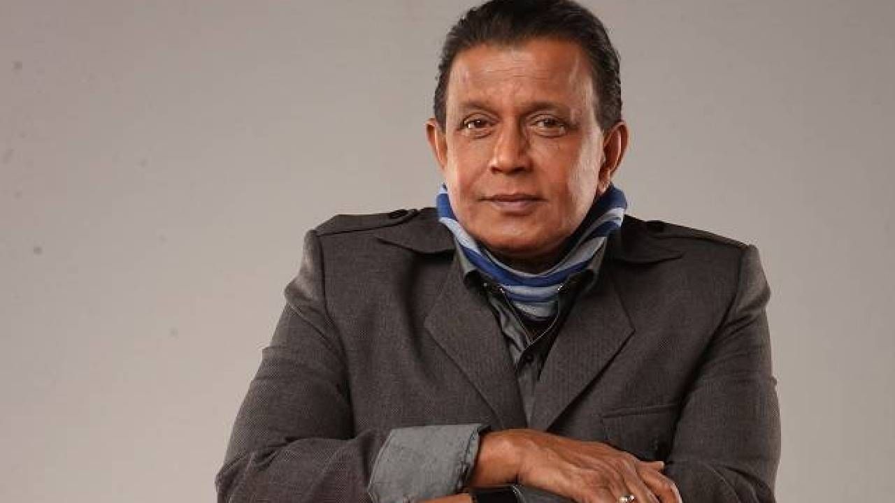 6. बंगालीमध्ये मिथुन चक्रवर्ती आणि जीत  'बिग बॉस'ची बंगाली आवृत्ती आतापर्यंत अनेक मोठ्या स्टार्सनी होस्ट केली आहे, त्यामध्ये मिथुन चक्रवर्ती, जीत आणि सौरव गांगुली यांचा समावेश आहे. मिथुन दा यांनी त्यांच्या खास शैलीने शो लोकप्रिय केला, तर जीत यांनी त्यांच्या होस्टिंगने प्रेक्षकांना प्रभावित केले.