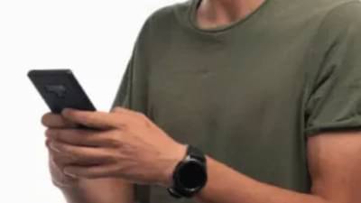 पतीच्या सततच्या फोन वापरामुळे तुम्ही चिंतेत आहात? मग हा उपाय करून पाहा