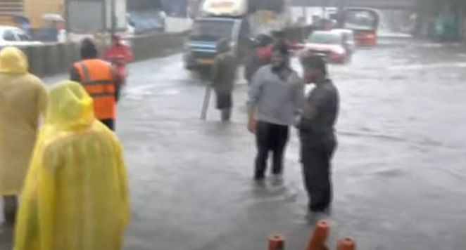 दरम्यान, आता पावसाचा नवा अंदाज समोर आला आहे. या अंदाजामुळे मुंबईकर, कोकण, ठाणेकरांची चिंता वाढली आहे. या हवामानाच्या अंदाजानुसार पुढचे चार तास फार महत्त्वाचे असणार आहेत. नागरिकांनी या काळात काळजी घेण्याचे आवाहन करण्यात आले आहे.