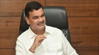 Pune : दौंडच्या यवतमध्ये तणावपूर्ण शांतता, दगडफेक अन् जाळपोळीनंतर पोलिसांचा रुट मार्च, सध्या काय परिस्थिती?