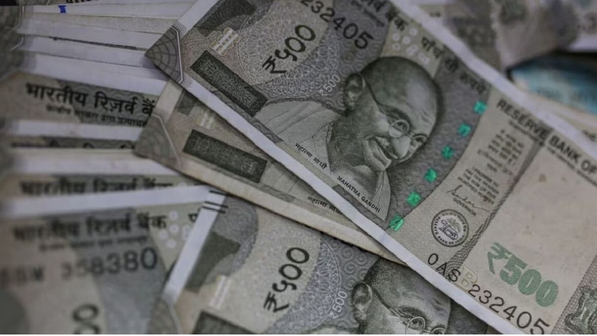 केंद्र कर्मचाऱ्यांसाठी महत्वाची बातमी, 8 व्या वेतन आयोगात हटवले जाऊ शकतात हे भत्ते ! केंद्र कर्मचाऱ्यांसाठी महत्वाची बातमी, 8 व्या वेतन आयोगात हटवले जाऊ शकतात हे भत्ते !