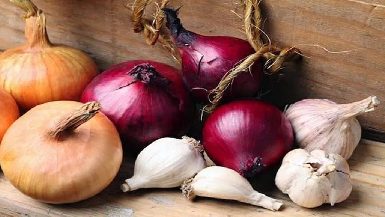 चुकूनही 'या' अंकुरलेल्या भाज्या खाऊ नका, तुमच्या आरोग्यासाठी ठरेल विषारी....