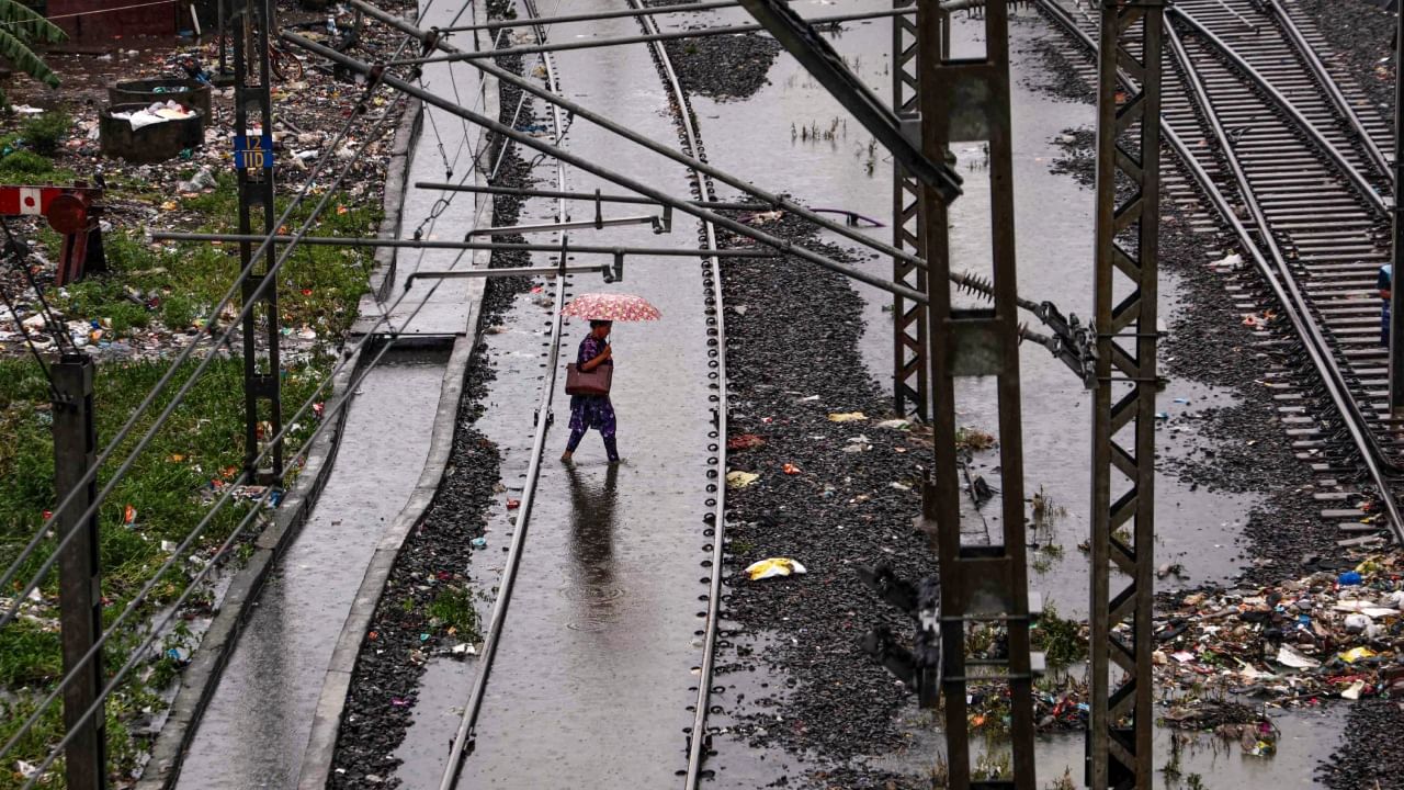 ( डिस्क्लेमर : वरील माहिती उपलब्ध स्रोतावरून देण्यात आलेली आहे. याच्या तथ्यांबद्दल आम्ही कुठलाही दावा करीत नाही, तसेच अंधश्रद्धेला दुजोरा देत नाही) - सर्व फोटो - PTI