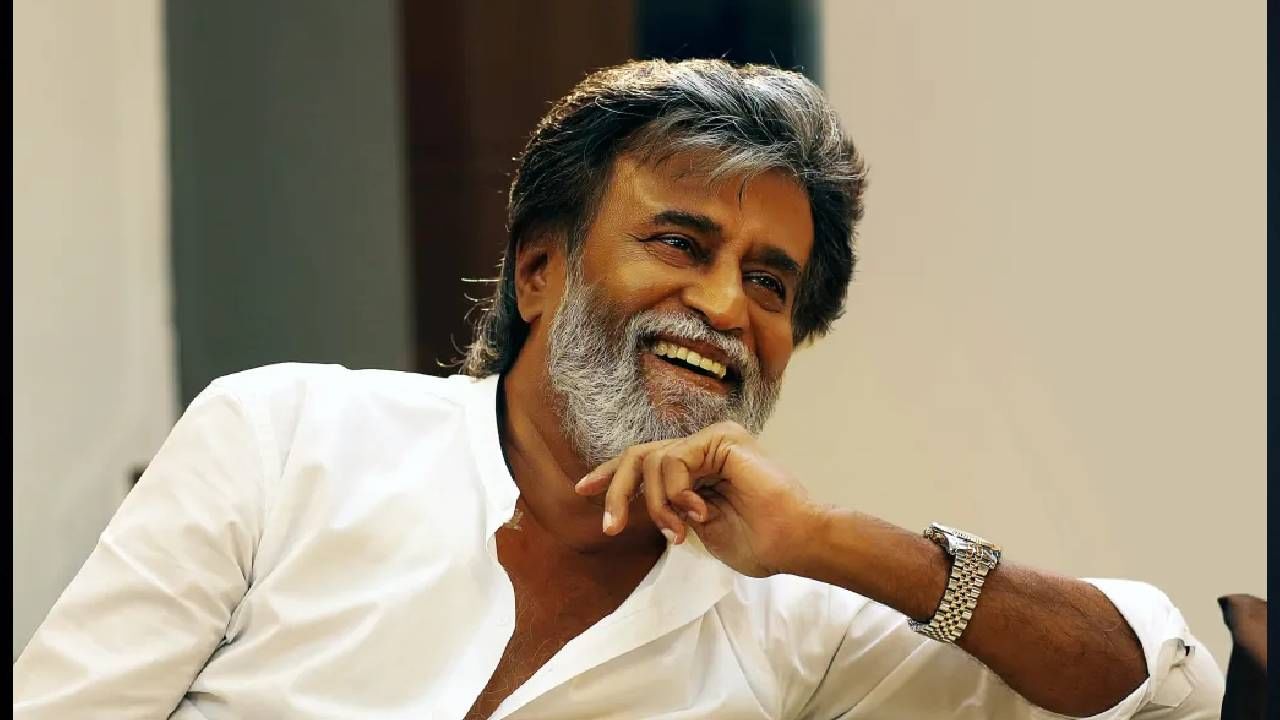 रजनीकांत: दक्षिण चित्रपटसृष्टीतील थलैवा अर्थात रजनीकांत यांचं नावही या यादीत आहे. तमिळ चित्रपटसृष्टीतील या सर्वात मोठ्या सुपरस्टारला केवळ देशातच नाही तर जगभरात मोठी मागणी आहे. सध्या ते कूली चित्रपटामुळे खूप चर्चेत आहेत. रिपोर्ट्सनुसार, ते चित्रपटासाठी 125 ते 270 कोटी रुपये फी घेतात. 