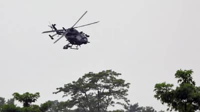 Kulgam Encounter : अतिरेक्यांचा मृत्यू अटळ, इंडियन आर्मीने पहिल्यांदाच रणांगणात उतरवलं रूद्र, या ब्रह्मास्त्रात असं काय खास?