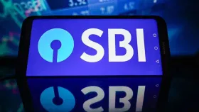 SBI ‘या’ व्यवहारांवर शुल्क आकारणार, जाणून घ्या सविस्तर SBI ‘या’ व्यवहारांवर शुल्क आकारणार, जाणून घ्या सविस्तर