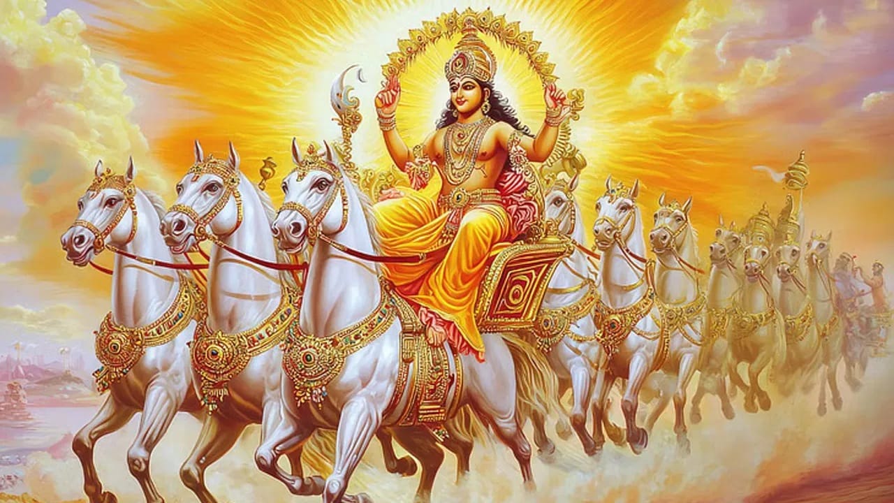 रविवारी सूर्य स्वतःच्या राशीत भ्रमण करणार, 'या' राशींना होणार लाभ रविवारी सूर्य स्वतःच्या राशीत भ्रमण करणार, 'या' राशींना होणार लाभ