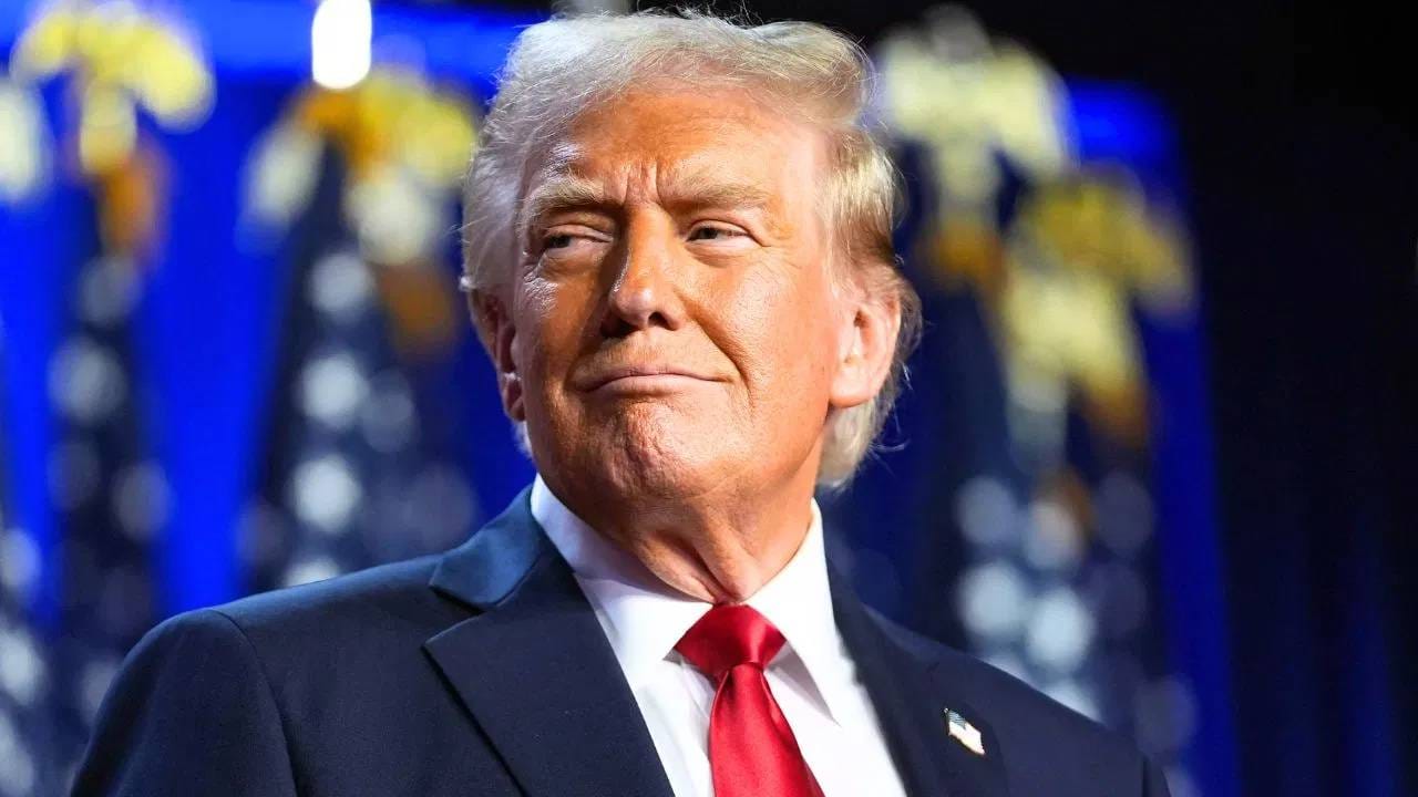 फॉक्सकॉनचा चीनच्या बाहेर दुसरा मोठा कारखाना आहे. आधी चेन्नईमध्ये एक प्लांट असताना आता बंगळुरुमध्ये नवीन प्लांट सुरु करणं हा Apple चा भारतातील प्रोडक्शन वाढवण्याच्या योजनेचा भाग आहे. 