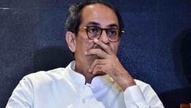 ठाकरेंना सर्वात मोठा धक्का, थेट शिलेदार फुटला!