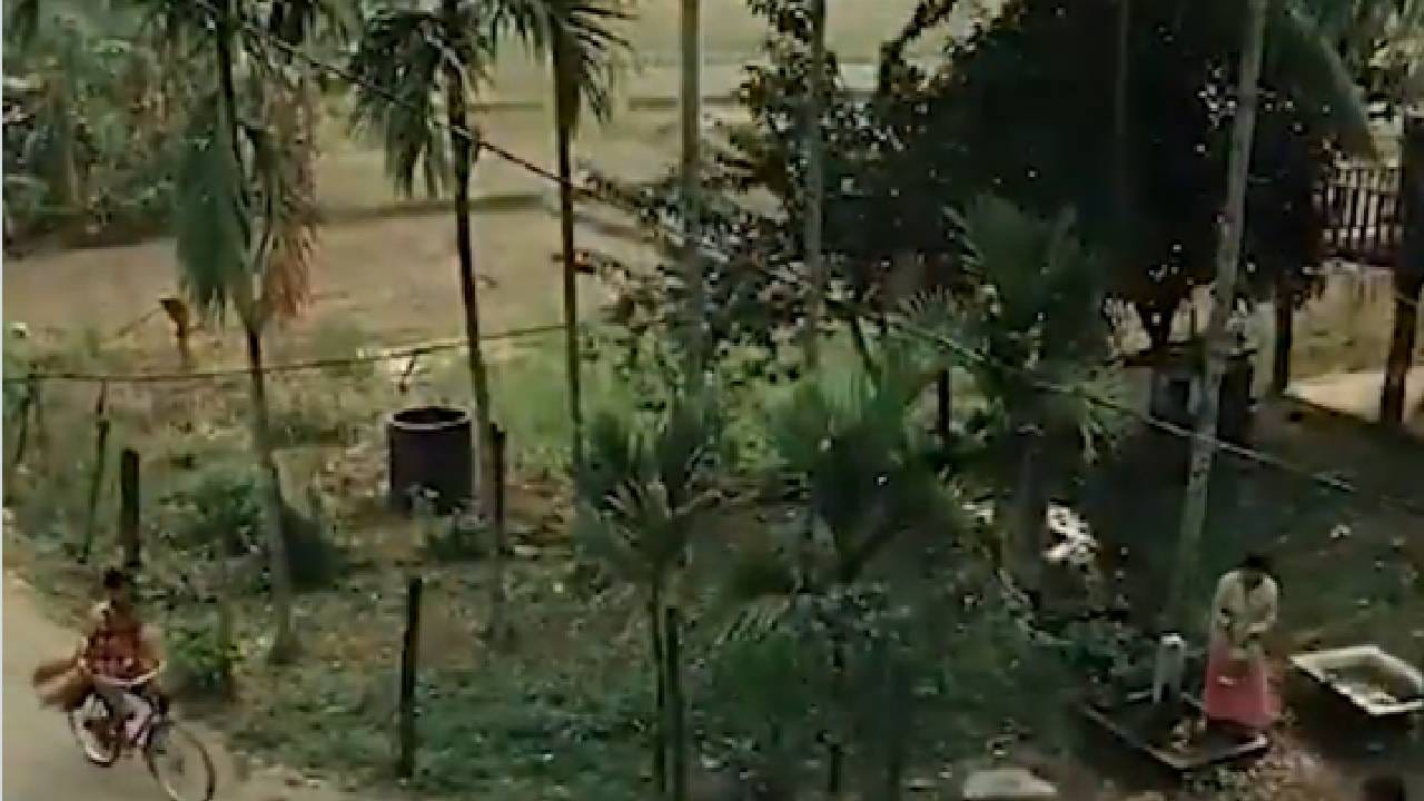 गावात एकत्र स्वयंपाक करण्याची ही पद्धत फक्त खाण्यापिण्यापुरती मर्यादित नाही. तर त्यामागचा उद्देश म्हणजे वृद्धांवरील, विशेषतः आरोग्य समस्यांनी ग्रस्त असलेल्या महिलांवरील ओझे कमी करणे आहे. गावाच्या कानाकोपऱ्यात पसरत असलेल्या एकाकीपणाशी लढणे हाही त्याचा उद्देश आहे.