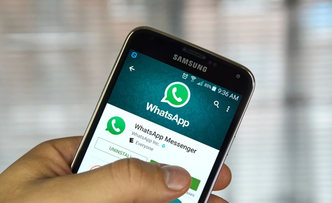 देहव्यापाराचे रॅकेट उद्धवस्त, मुलींचे फोटो व्हॉट्सअपवर दाखवून डील व्हायची, नंतर भाड्याच्या रुममध्ये... देहव्यापाराचे रॅकेट उद्धवस्त, मुलींचे फोटो व्हॉट्सअपवर दाखवून डील व्हायची, नंतर भाड्याच्या रुममध्ये...