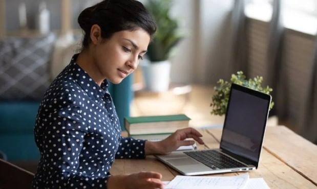 Disclaimer: वरच्या लेखातील माहिती ही प्राथमिक स्वरुपाची आहे. आम्ही या माहितीची पुष्टी करत नाही किंवा समर्थनही देत नाही. या लेखाच्या माध्यमातून अंधश्रद्धा पसरवण्याचा आमचा उद्देश नाही. तसेच आम्ही कोणताही दावा करत नाही. वरच्या लेखात दिलेल्या माहितीवरून कोणताही निर्णय घेण्याआधी त्या-त्या क्षेत्रातील तज्ज्ञांचा सल्ला आवश्य घ्या.