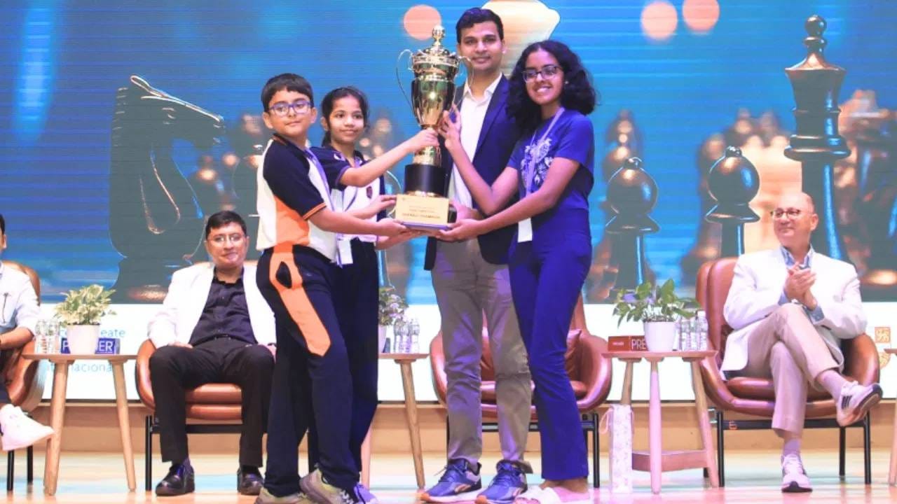 अदानी इंटरनॅशनल स्कूलतर्फे ISSO राष्ट्रीय क्रीडा बुद्धिबळ अजिंक्यपद स्पर्धेचे आयोजन, विजेत्यांची यादी वाचा एका क्लिकवर अदानी इंटरनॅशनल स्कूलतर्फे ISSO राष्ट्रीय क्रीडा बुद्धिबळ अजिंक्यपद स्पर्धेचे आयोजन, विजेत्यांची यादी वाचा एका क्लिकवर