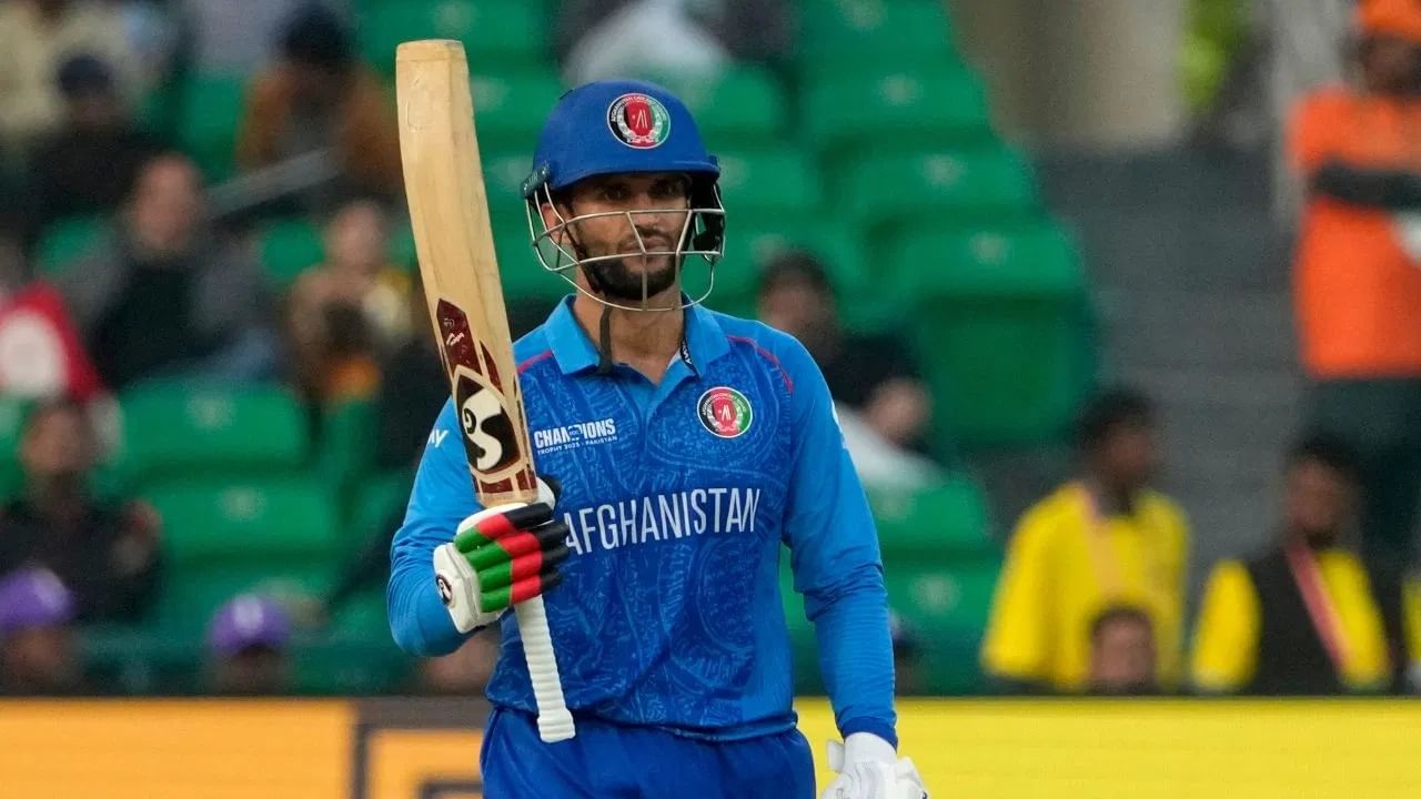 Asia Cup 2025 : 6,6,6,6,6,4,4,Azmatullah Omarzai चं स्फोटक अर्धशतक, सूर्याचा पहिल्याच सामन्यात रेकॉर्ड ब्रेक