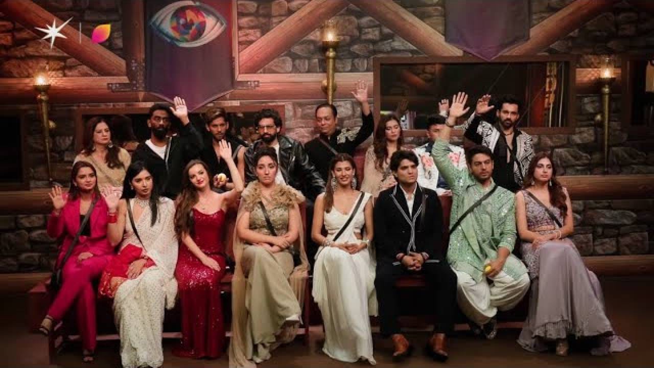 दोन जणांनी माझा...बिग बॉस 19 च्या घरातील सदस्याने केला धक्कादायक खुलासा, म्हणाली, त्यांनी माझ्यासोबत...