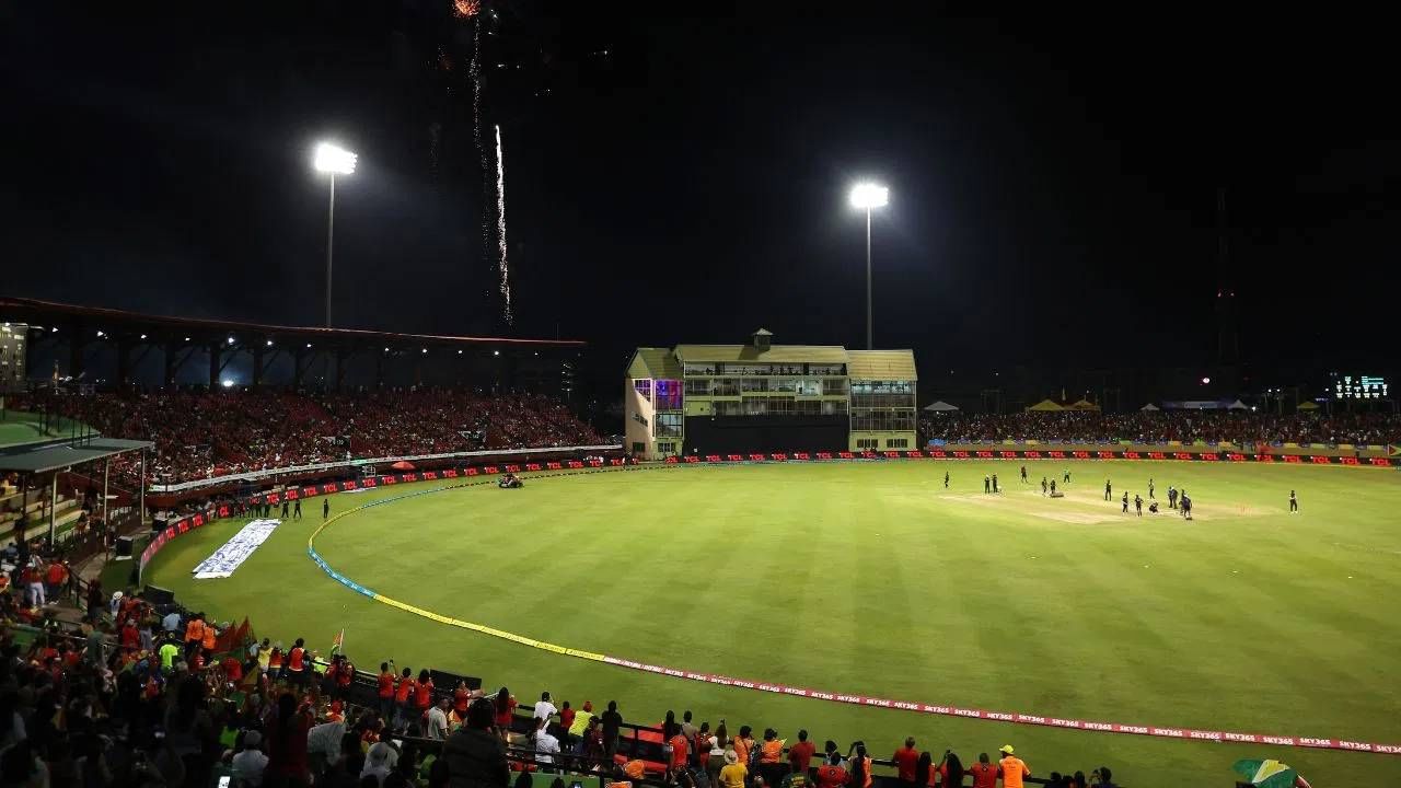 टी20 लीग स्पर्धेदरम्यान धक्कादायक प्रकार, बंदुकीचा धाक दाखवून क्रिकेटपटूंना लुटलं