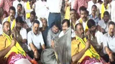 Dhangar reservation : सरकारचं शिष्टमंडळ दिपक बोऱ्हाडे यांच्या भेटीला, उपोषणाचा आज 11 वा दिवस