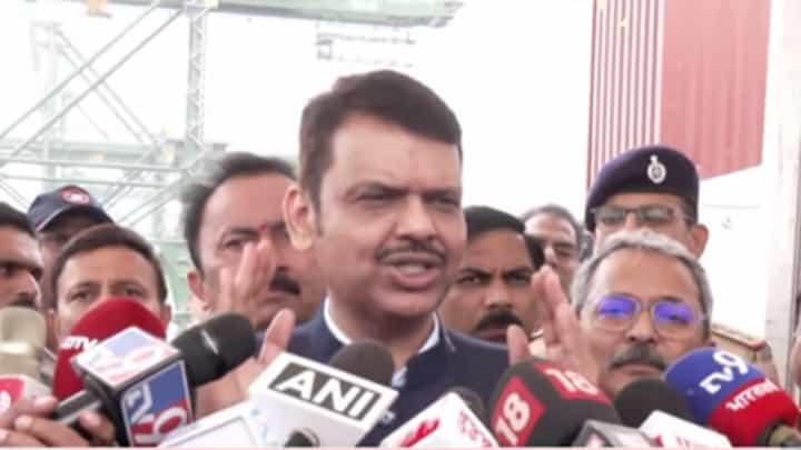 हा जीआर सरसकट नाही, फक्त...; हैदराबाद गॅझेटवर फडणवीसांचं मोठं विधान हा जीआर सरसकट नाही, फक्त...; हैदराबाद गॅझेटवर फडणवीसांचं मोठं विधान