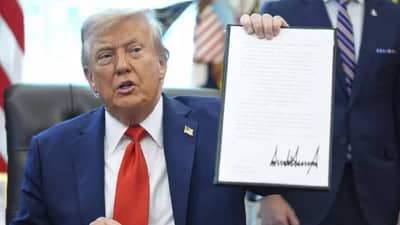 मोठी बातमी! डोनाल्ड ट्रम्प यांच्या थेट त्या आदेशावर सह्या, उडाली खळबळ, जगाचे वाढले टेन्शन, आता...