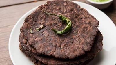 निरोगी आयुष्य जगायचे आहे? मग आजच करा नाचणीचा दररोजच्या आहात समावेश, वाचा फायदे 