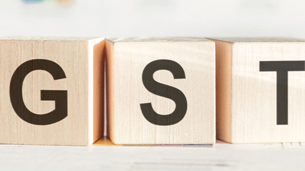 जीएसटीचे नवे दर कधी लागू होणार? अपडेट आली समोर जीएसटीचे नवे दर कधी लागू होणार? अपडेट आली समोर