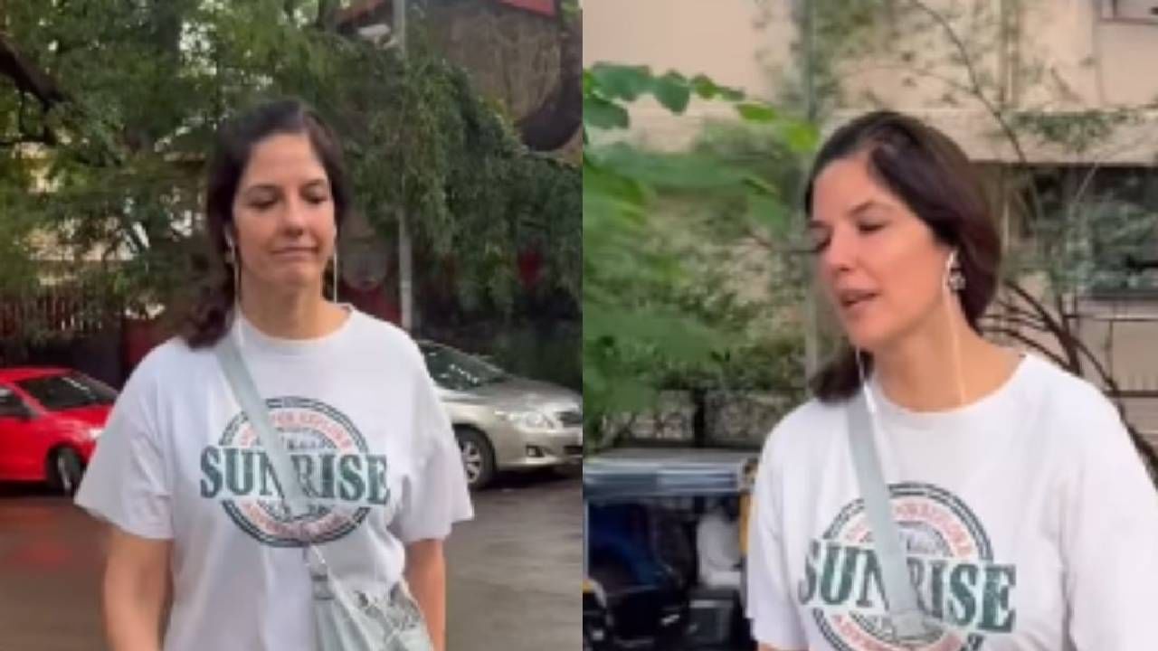 नुकतंच गौरीला मुंबईतील एका ठिकाणी पाहिलं गेलं. यावेळी पापाराझी तिचे फोटो आणि व्हिडीओ क्लिक करताना दिसले. परंतु या गोष्टीमुळे गौरी त्यांच्यावर चांगलीच चिडली होती. सुरुवातीला तिने विनंती केली की, माझे फोटो काढू नका. परंतु जेव्हा पापाराझींनी ऐकलं नाही, तेव्हा ती त्यांच्यावर भडकली. 
