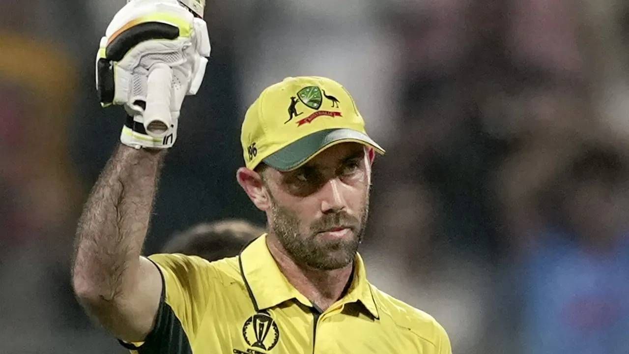 मिडिया रिपोर्टनुसार, भारताविरूद्धच्या पाच सामन्यांच्या टी20 मालिकेत ग्लेन मॅक्सवेल खेळणार नाही. कारण त्याची दुखापत बरी होण्यास वेळ लागणार आहे. त्यामुळे ऑस्ट्रेलियाच्या गोटात चिंतेचं वातावरण आहे. (Photo- PTI)