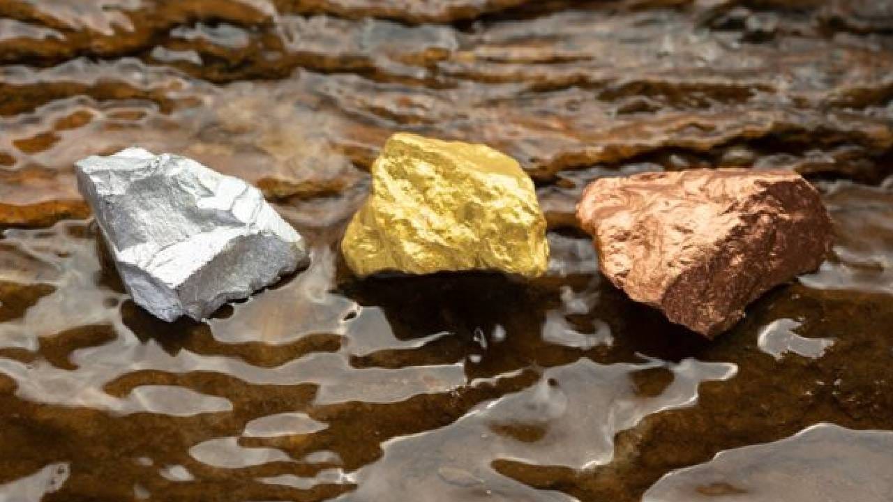 या दक्षिण अमेरिकेतील देशाच्या हातात एक मोठा खजिना लागला आहे. देशातील सेंट जॉन राज्यात सोने, चांदी आणि तांब्याची मोठी खाण हाती लागली आहे. या देशाचे नशीब आता बदलणार आहे. 