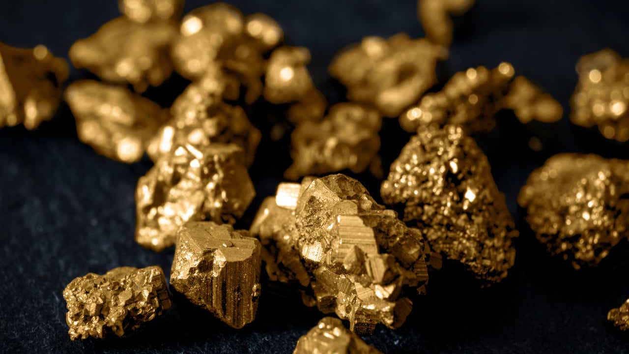 हा देश कृषी प्रधान आहे. येथे फुटबॉल हाच धर्म आहे. पण तरीही हा देश आर्थिक संकटाचा सातत्याने सामना करत आहे. त्यांच्यासाठी हा खजिना मिळाला आहे. 