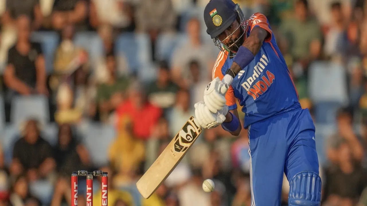 Asia Cup 2025 : हार्दिक पंड्याला मोठ्या विक्रमाची संधी, फक्त 5 सिक्सची गरज, नक्की रेकॉर्ड काय?