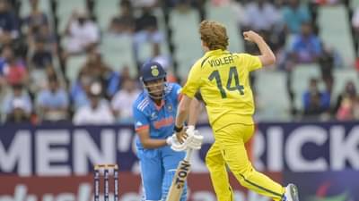 IND vs AUS : इंडिया-ऑस्ट्रेलिया मालिकेआधी टीमला तगडा झटका, स्टार खेळाडू सर्व सामन्यांतून बाहेर, दुखापत महागात