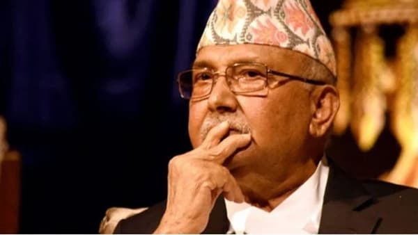 नेपाळच्या राजकारणात मोठा ट्विस्ट, केपी शर्मांना मोठा धक्का, काळजीवाहू सरकारने दिले महत्त्वाचे आदेश