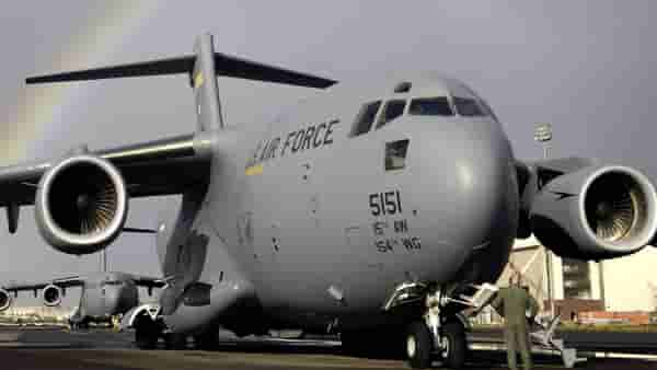 जग हादरले! भारताविरोधात कट? अमेरिकन हवाई दलाचे C-17 विमान थेट पाकिस्तानच्या एअरबेसवर, खळबळ..
