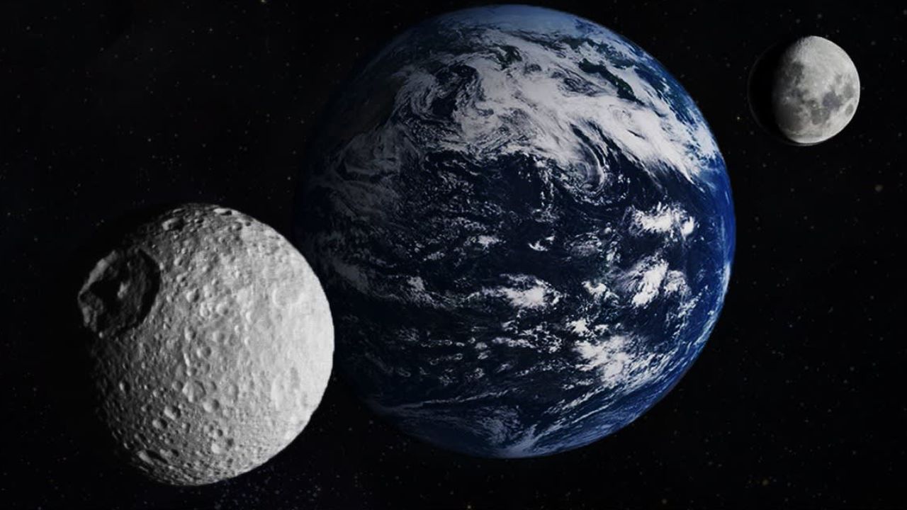 पृथ्वीला आधीच कार्डिया आणि कामो'ओलेवा सारखे सात क्वासी-मून आहेत.2025 पीएन7 हा सर्वात लहान अर्ध-चंद्र आहे. हा चंद्र 60 वर्षांपासून पृथ्वीसोबत आहे आणि तो आणखी 60 वर्षे पृथ्वीसोबत राहणार आहे.