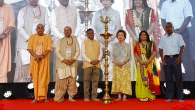 १८ वा गणेशोत्सव: थायलंडमध्ये भक्ती, संस्कृती आणि एकतेचा एक अनोखा संगम