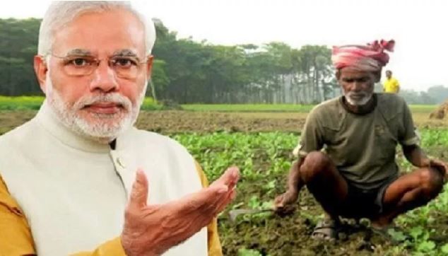 पंतप्रधान शेतकरी सन्मान निधीअंतर्गत पात्र शेतकऱ्यांना प्रत्येक वर्षाला 6000 रुपयांचा आर्थिक मदत केली जाते. शेतकऱ्यांच्या थेट बँक खात्यावर हे पैसे पाठवले जातात.