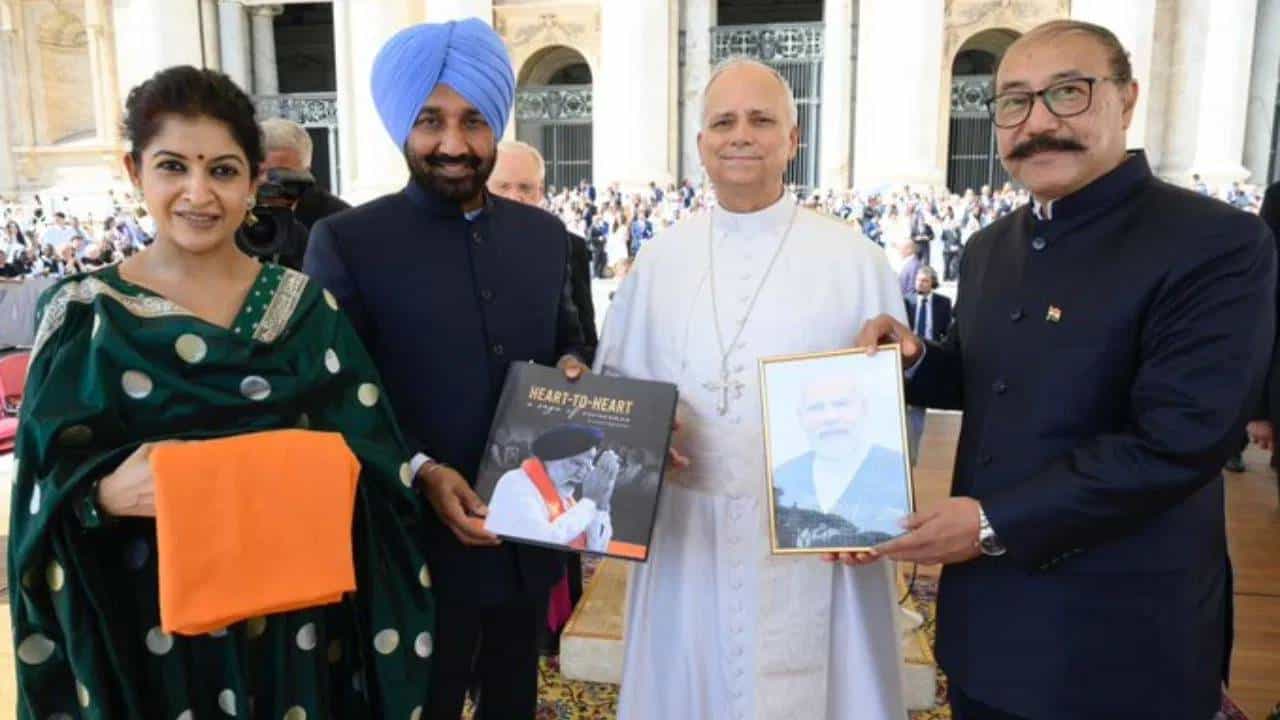 PM Modi birthday : पोप लियो यांच्याकडून पंतप्रधान मोदींना वाढदिवसाच्या शुभेच्छा