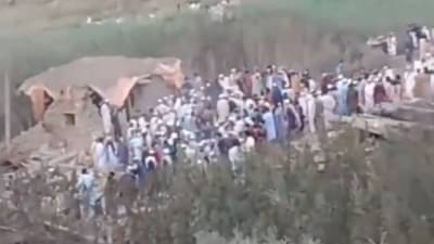 Pakistan AirStrike : मोठी बातमी, पाकिस्तानचा J-17 फायटर जेटमधून आपल्याच नागरिकांवर Air Strike, अनेक जण ठार