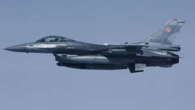 War: रशियावर हल्ला होणार? या देशाची लढाऊ विमाने सज्ज, हायअलर्ट जारी