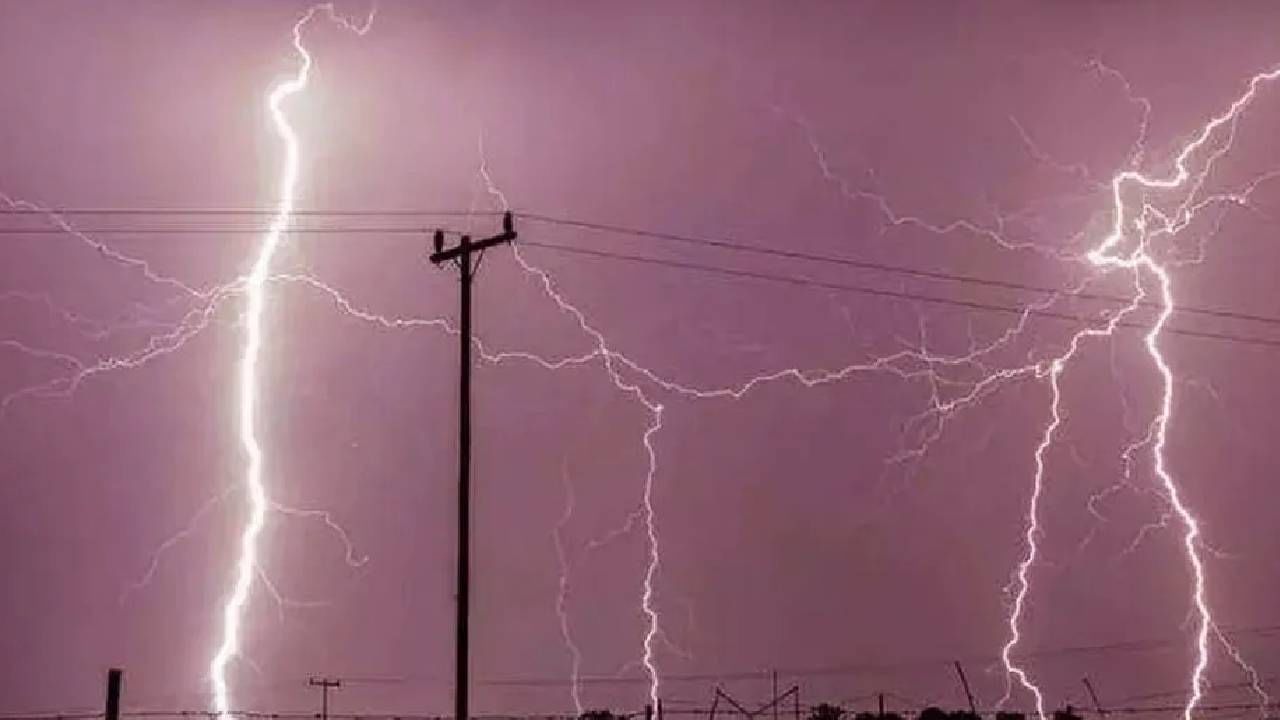 राज्यावर मोठं संकट, 5 जिल्ह्यांना थेट इशारा, घराच्या बाहेर पडणे टाळा, पुढील 24 तास...