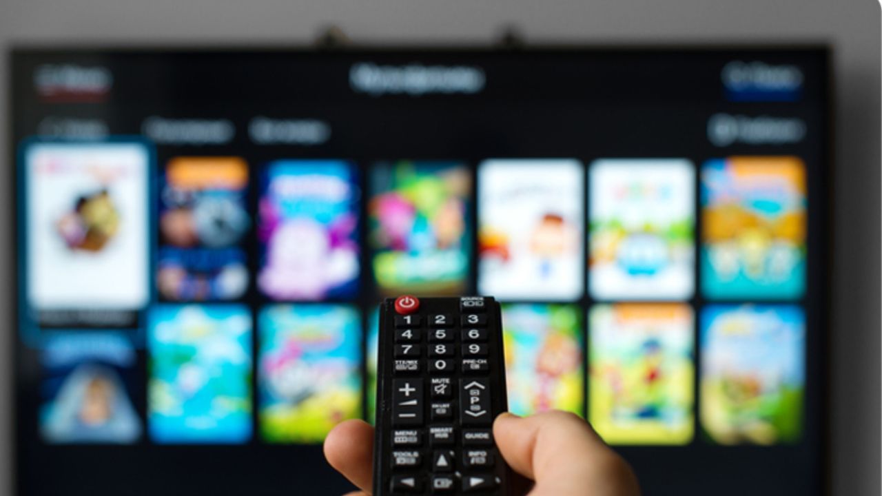 Remote Marathi meaning : रिमोटला मराठीमध्ये काय म्हणतात? कितीही प्रयत्न करा नाही सांगता येणार